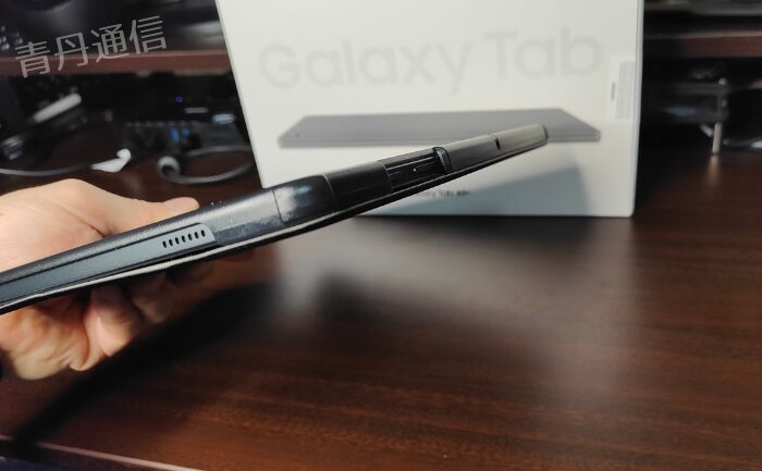 Galaxy Tab A9+ ケース使用例 03